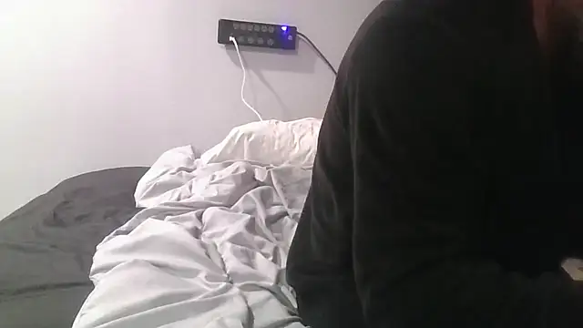 deepinnnnn online show from 10/21/25, 05:18