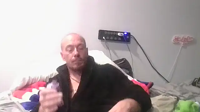 deepinnnnn online show from 12/15/25, 03:56