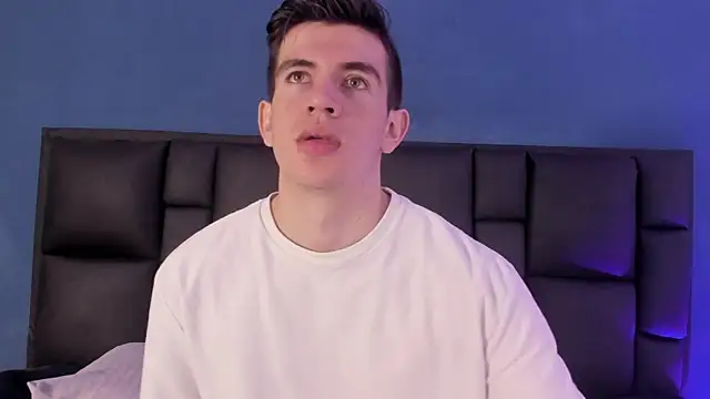 MikaelSlow online show from 11/05/25, 05:10