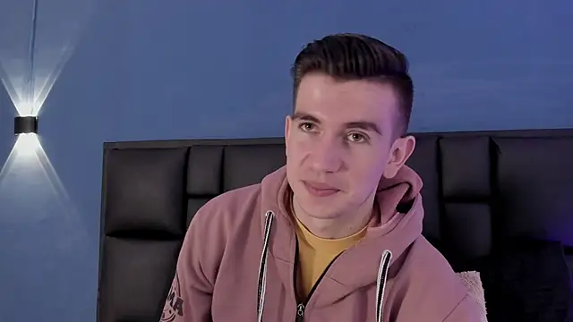 MikaelSlow online show from 09/09/25, 04:22