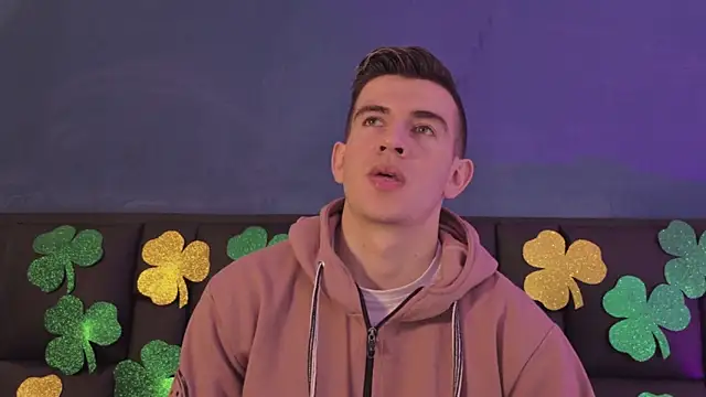 MikaelSlow online show from 03/18/26, 03:53