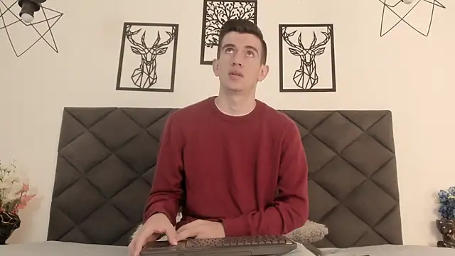 MikaelSlow online show from 03/14/25, 06:10