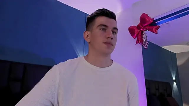 MikaelSlow online show from 02/24/26, 03:40