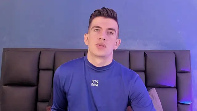 MikaelSlow online show from 01/17/26, 04:27