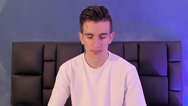 MikaelSlow online show from 01/14/26, 03:32