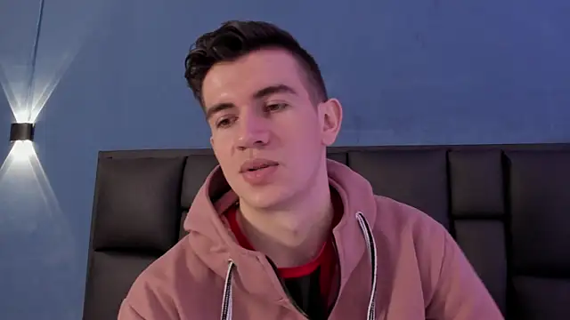 MikaelSlow online show from 11/14/25, 04:05