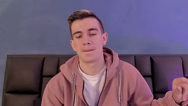 MikaelSlow online show from 02/28/26, 03:50