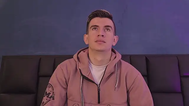 MikaelSlow online show from 03/11/26, 04:17