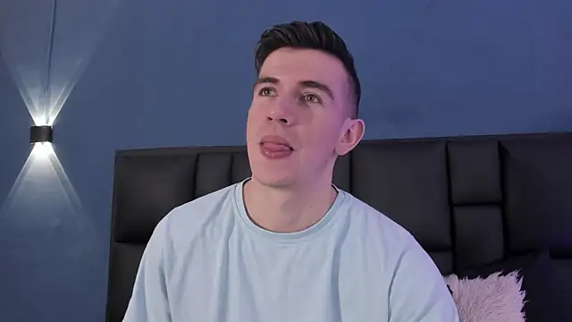 MikaelSlow online show from 10/04/25, 04:14