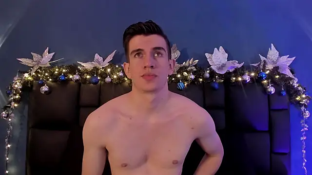 MikaelSlow online show from 11/25/25, 04:24