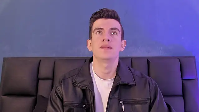 MikaelSlow online show from 01/13/26, 03:54