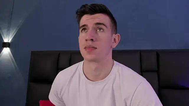 MikaelSlow online show from 11/12/25, 04:16