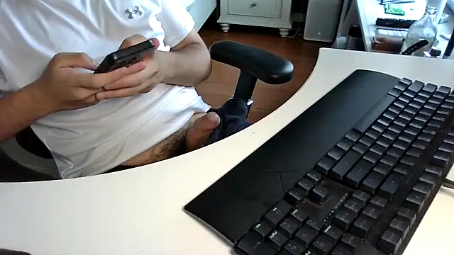 big-pig online show from 09/14/25, 07:09