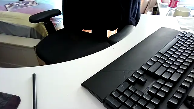 big-pig online show from 02/13/25, 04:54