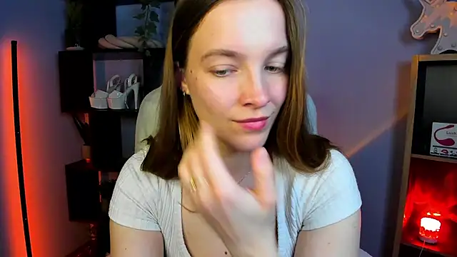 kenzie x online show from 03/11/25, 11:55