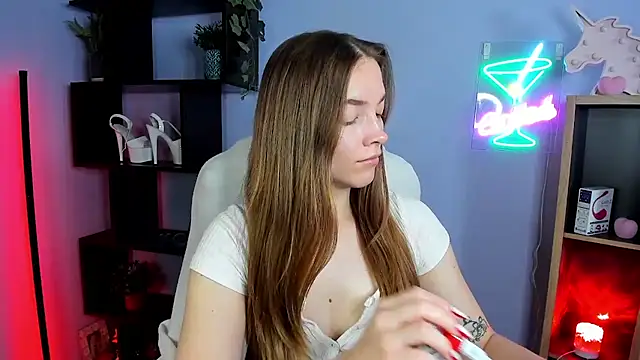 kenzie x online show from 10/08/25, 06:48