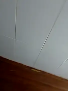 Snapshot of SquirtQueen222 chatting on 12/30/24, 11:06 SquirtQueen222 online show from 12/30/24, 11:06