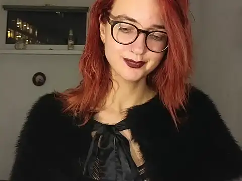 Snapshot of TatianaRomanov chatting on 09/24/25, 06:58 TatianaRomanov online show from 09/24/25, 06:58