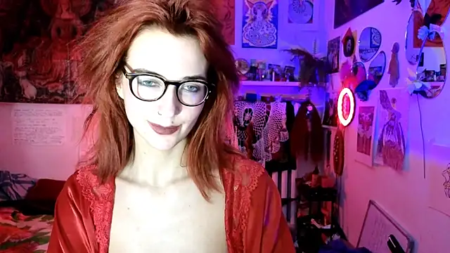 Snapshot of TatianaRomanov chatting on 05/12/26, 08:15 TatianaRomanov online show from 05/12/26, 08:15