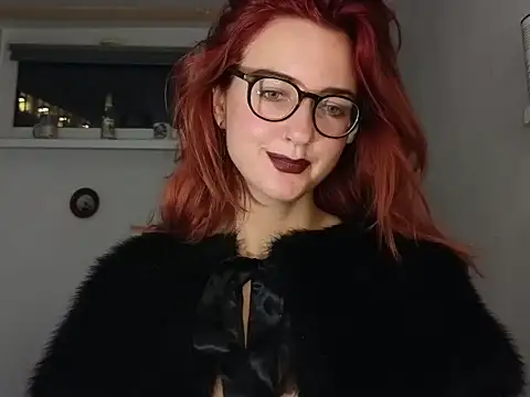 Snapshot of TatianaRomanov chatting on 09/23/25, 07:43 TatianaRomanov online show from 09/23/25, 07:43