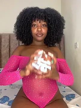 Snapshot of Sugar_plum44 chatting on 12/20/25, 11:46 Sugar plum44 online show from 12/20/25, 11:46