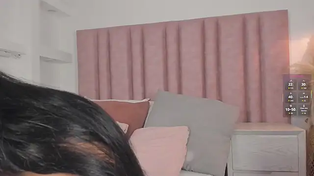 im alejandra  online show from 05/08/26, 04:27