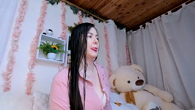 Idara and Edahi01 online show from 01/06/26, 01:15