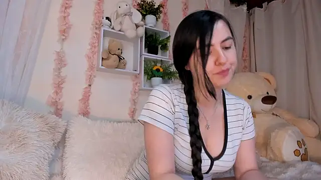 Idara and Edahi01 online show from 04/02/26, 01:02