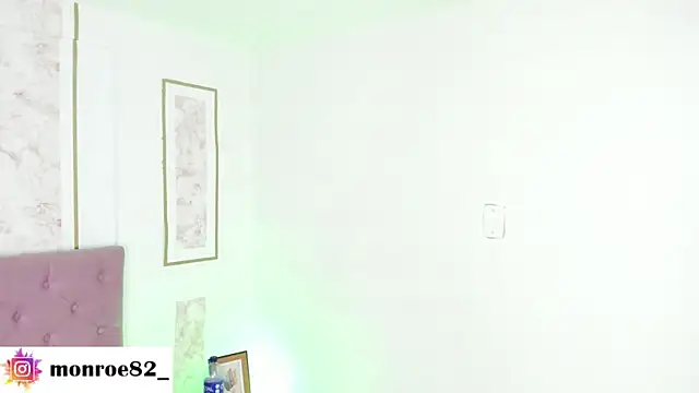 GENNESIS LOVE online show from 04/05/26, 03:35