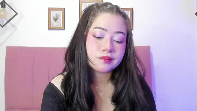 GENNESIS LOVE online show from 11/02/25, 09:42