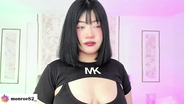 GENNESIS LOVE online show from 04/06/26, 01:45