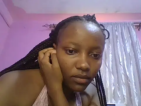 Snapshot of petitev chatting on 09/24/25, 05:14 petitev online show from 09/24/25, 05:14