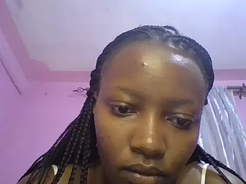 Snapshot of petitev chatting on 10/03/25, 04:14 petitev online show from 10/03/25, 04:14