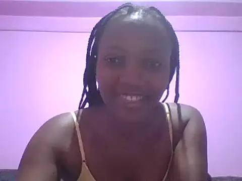 Snapshot of petitev chatting on 03/04/25, 01:23 petitev online show from 03/04/25, 01:23