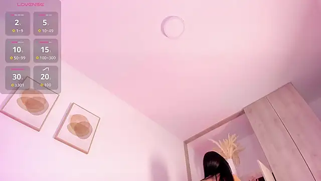 Mia 222 online show from 05/19/26, 01:18