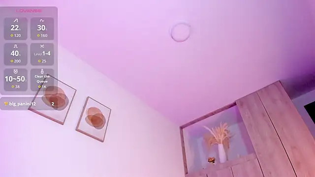 Snapshot of Mia_222 chatting on 03/03/26, 11:06 Mia 222 online show from 03/03/26, 11:06