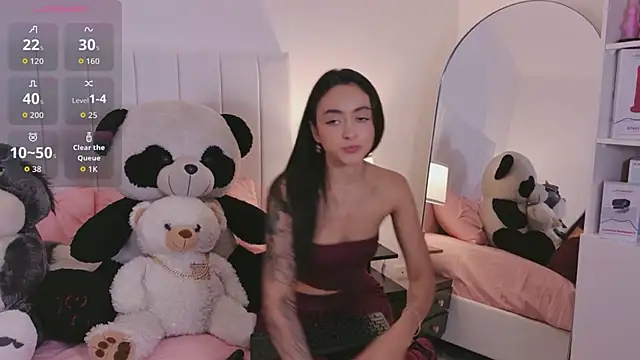 HannaClarrk  online show from 04/13/26, 08:35