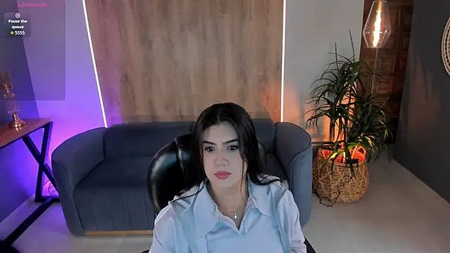 AngelicaVega online show from 05/17/26, 05:13