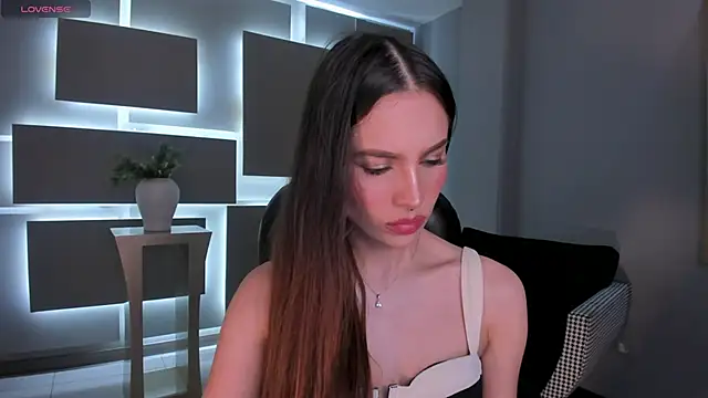 MarianneLane online show from 01/12/26, 02:18