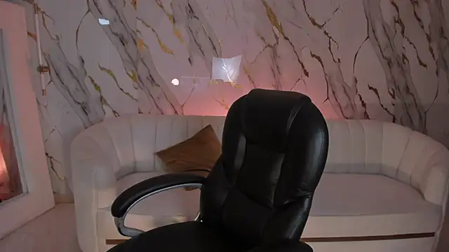 MarianneLane online show from 03/07/26, 08:47