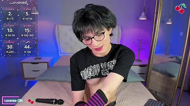 cherryy boy online show from 09/23/25, 09:11