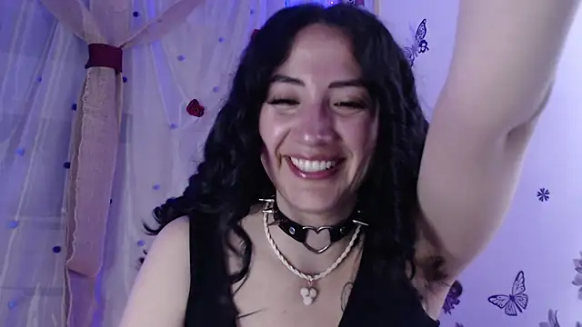 Snapshot of Tanya_WorldBondage chatting on 07/06/26, 01:01 Tanya WorldBondage online show from 07/06/26, 01:01