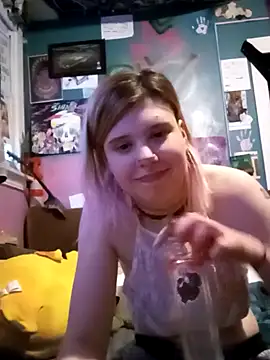 Esteem369 online show from 03/22/25, 01:43