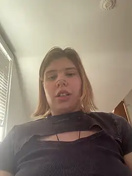 Esteem369 online show from 04/30/26, 07:54