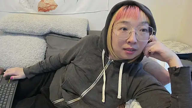 luxgray online show from 12/09/24, 09:16