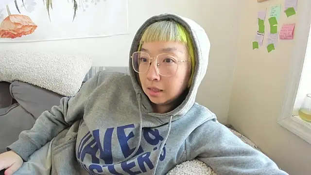 luxgray online show from 04/11/26, 06:44