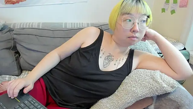 luxgray online show from 05/09/26, 07:39