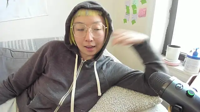 luxgray online show from 03/29/26, 04:19