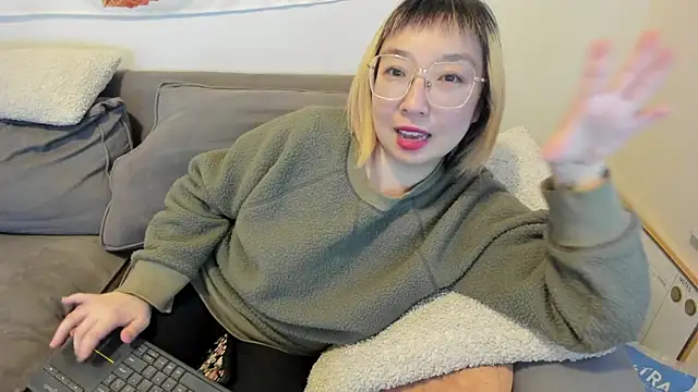 luxgray online show from 03/07/25, 11:05