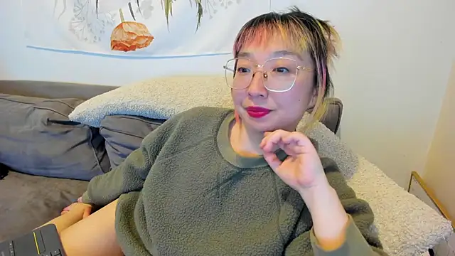 luxgray online show from 02/09/25, 12:28